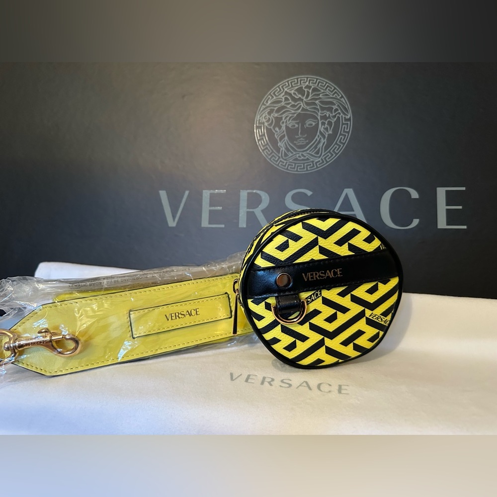 Versace La Greca Signature Round Pouch NEW (AUTHENTIC)